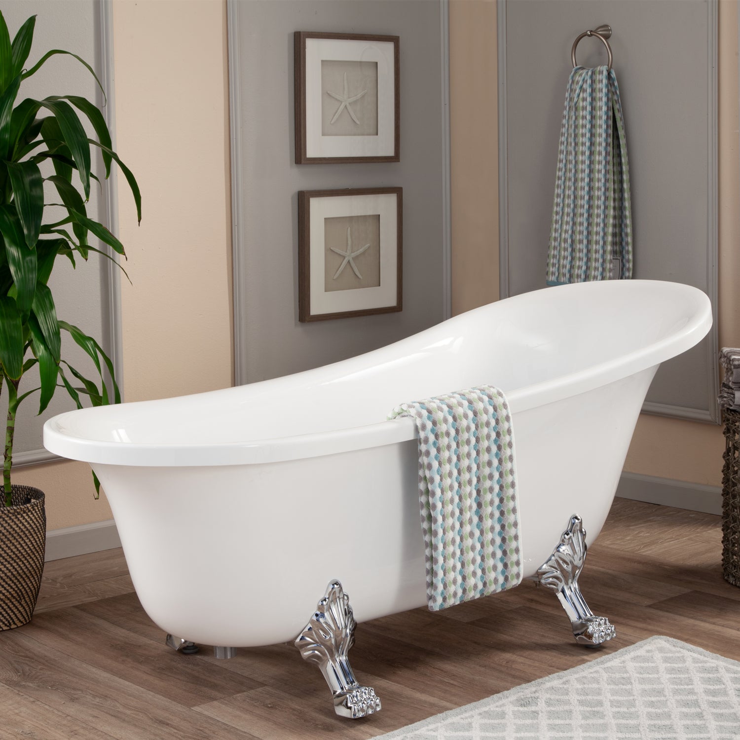 Luxury Freestanding Vintage Clawfoot Bathtub by Altair
