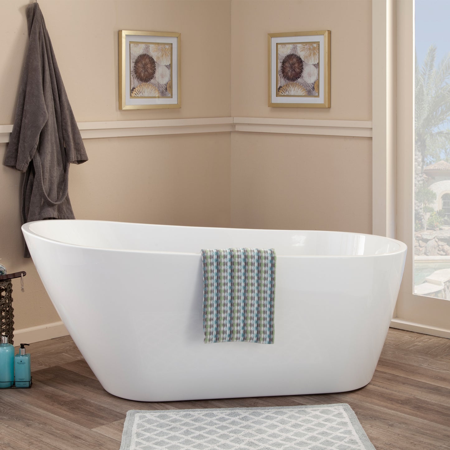 Simple Bold Style Statement, Sloped Design and Spacious Interior Bathtub by Altair
