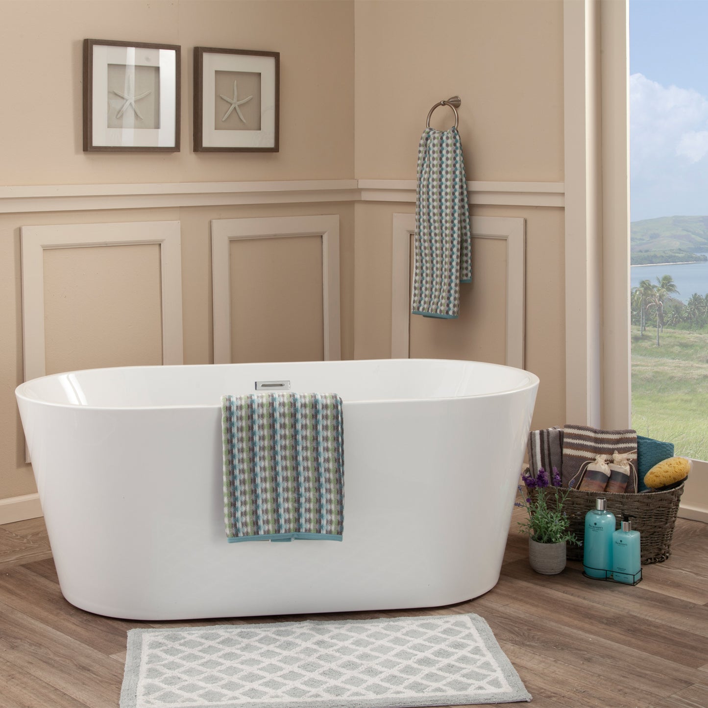 Simple, Contemporary Oval Design Freestanding Bathtub by Altair