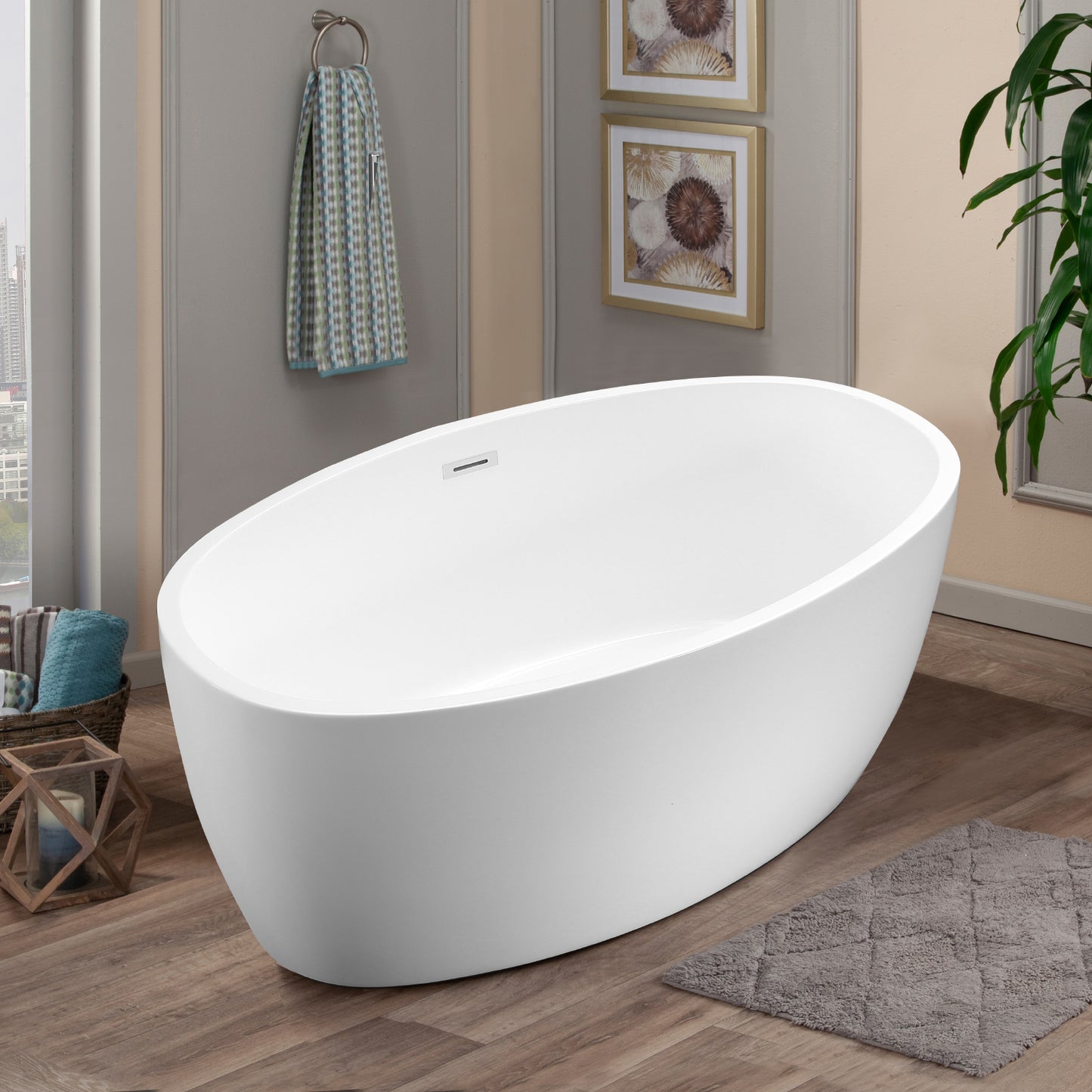 Contemporary Seamless Oval Design, a Deep, Spacious Tub by Altair