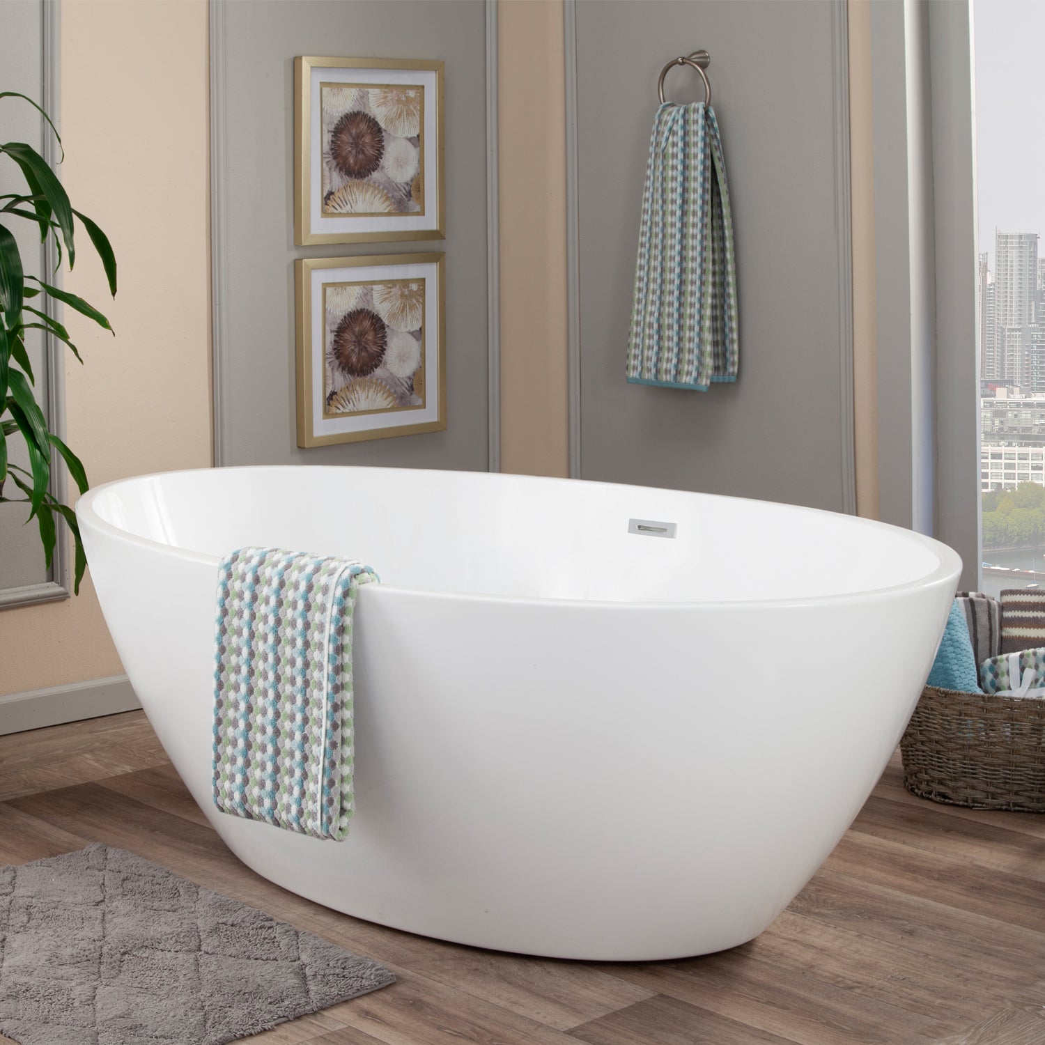 Contemporary Seamless Oval Design, a Deep, Spacious Tub by Altair