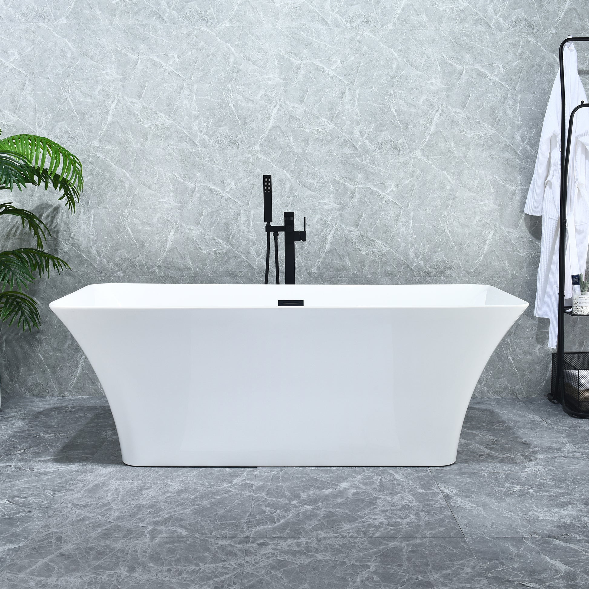 Create a New Relaxation Ritual with our stunning Freestanding Bathtub by Altair