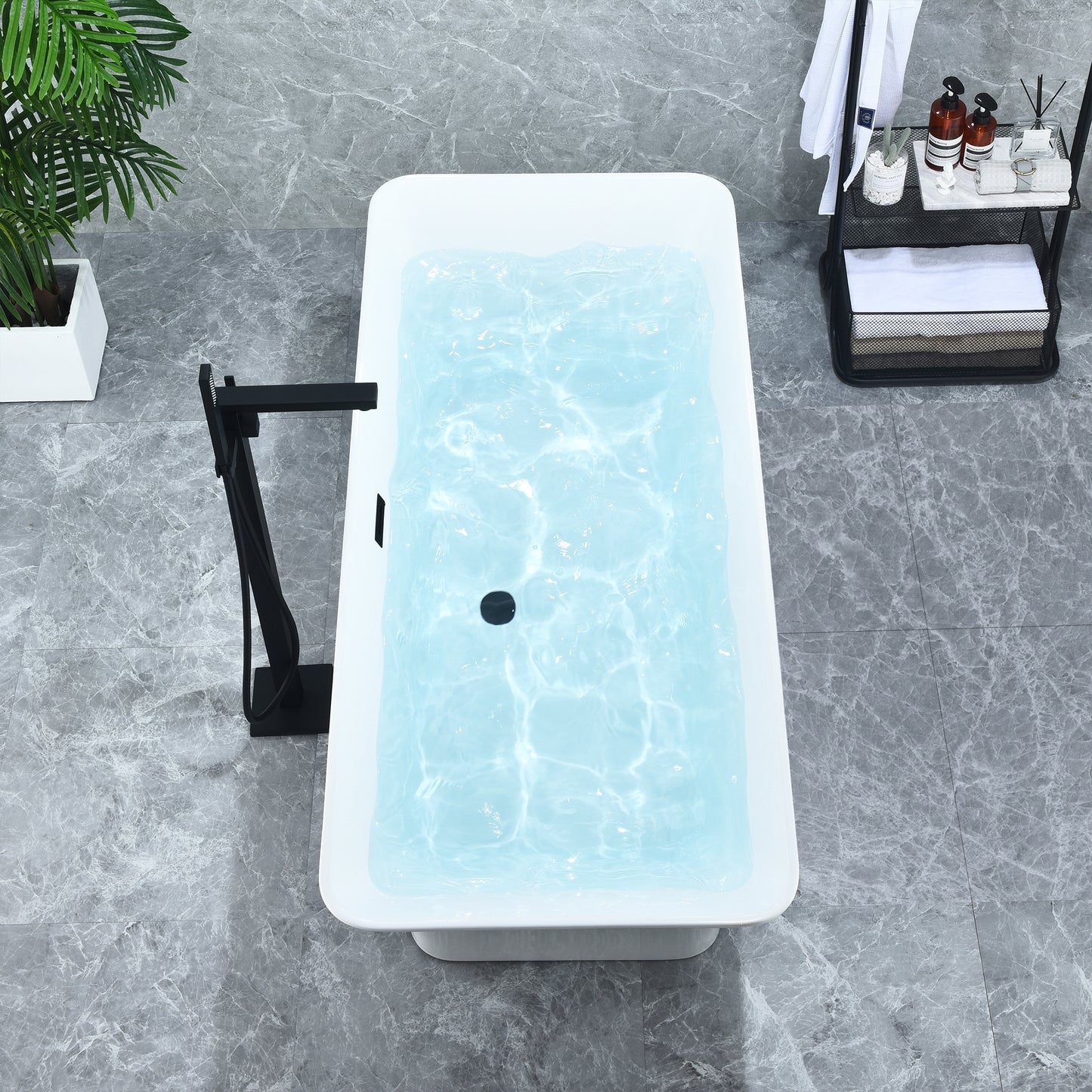 Create a New Relaxation Ritual with our stunning Freestanding Bathtub by Altair