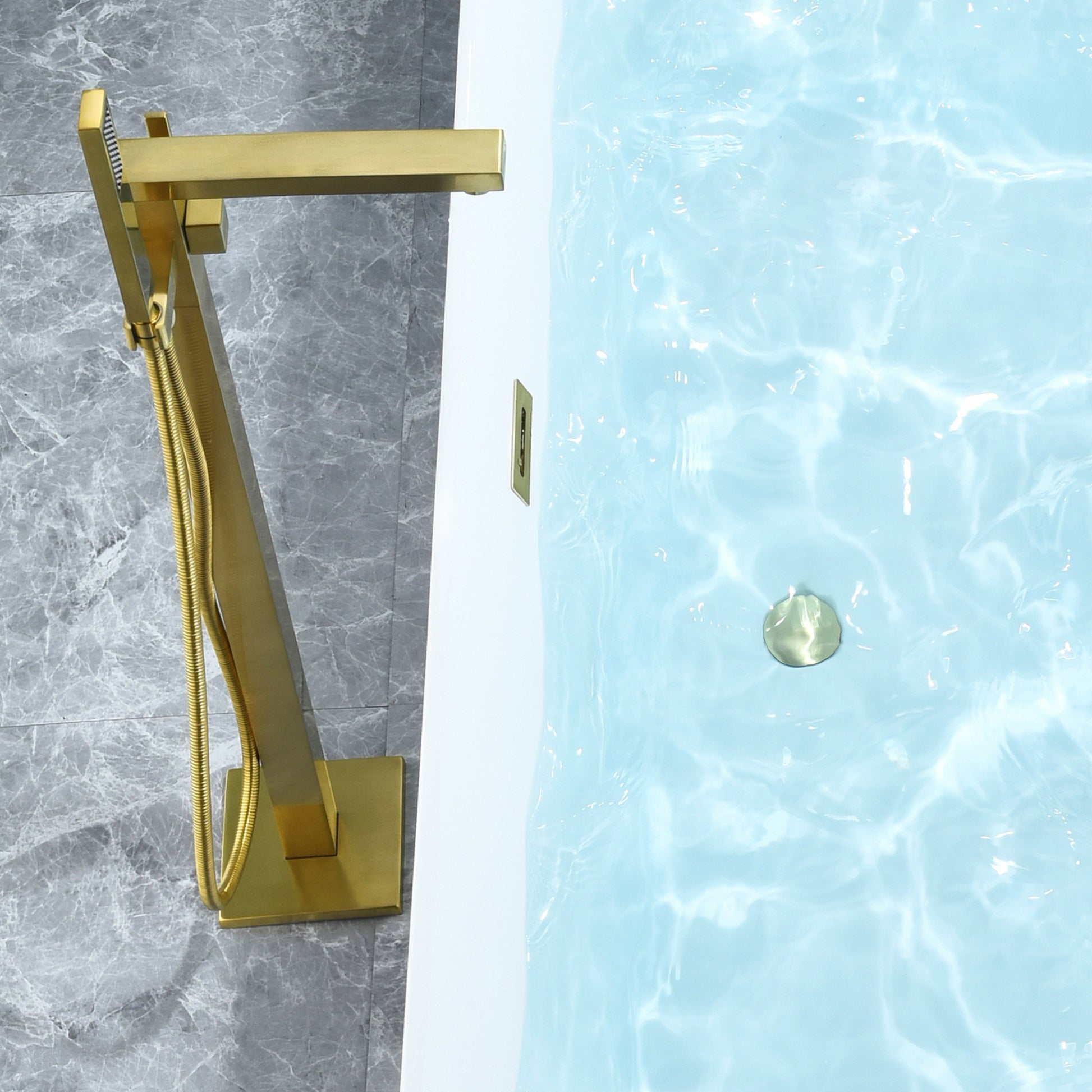 Create a New Relaxation Ritual with our stunning Freestanding Bathtub by Altair