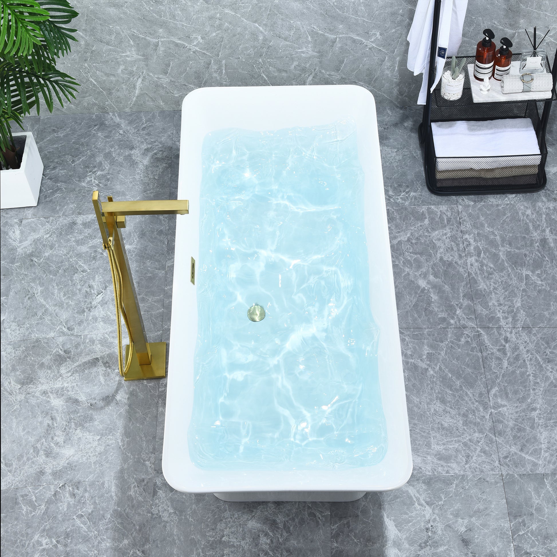 Create a New Relaxation Ritual with our stunning Freestanding Bathtub by Altair