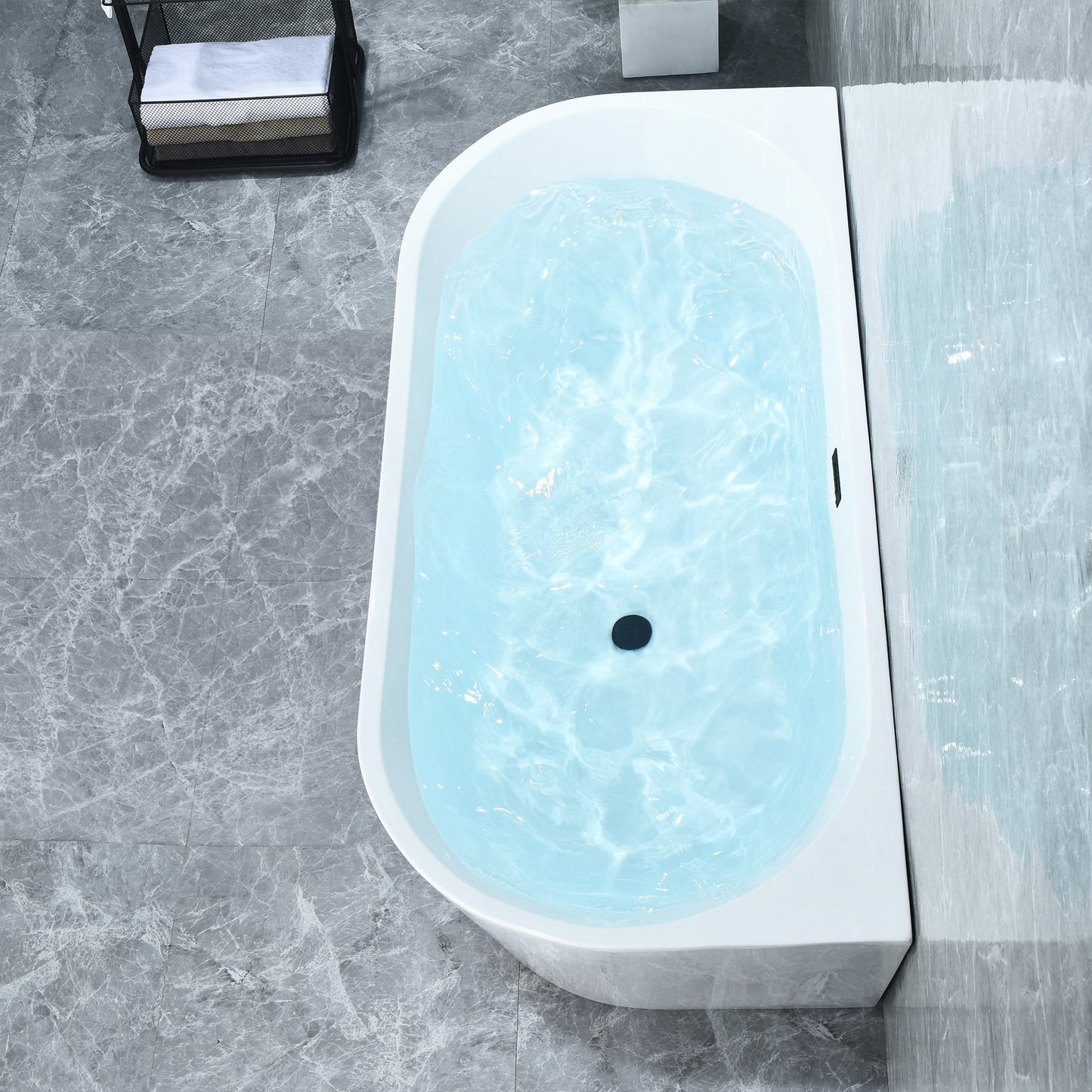 Contemporary D-shaped, back-to-wall design by Altair