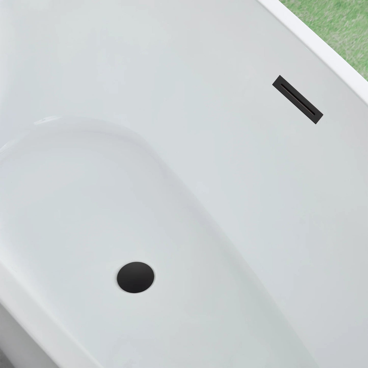 Flatbottom Freestanding Soaking Bathtub in White by Vanity Art
