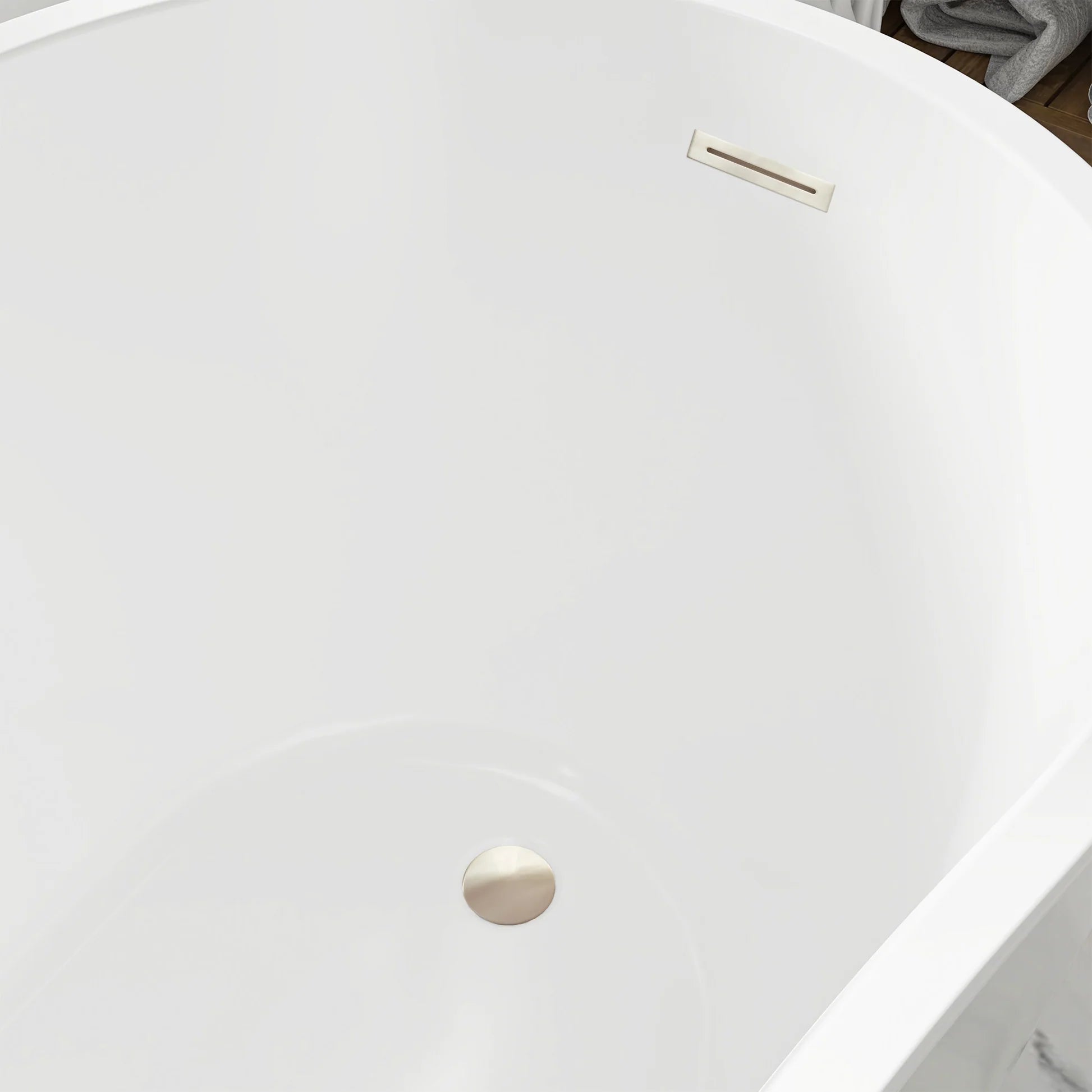 Flatbottom Freestanding Soaking Bathtub in White by Vanity Art