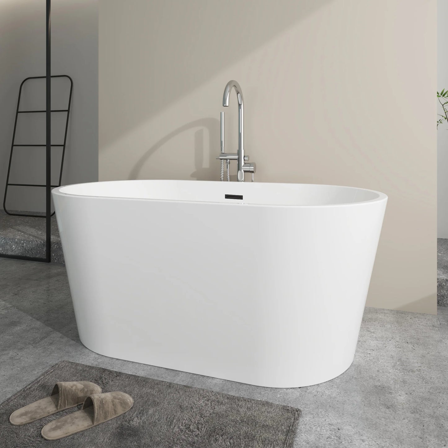 Freestanding Soaking Bathtub with Center  Drain