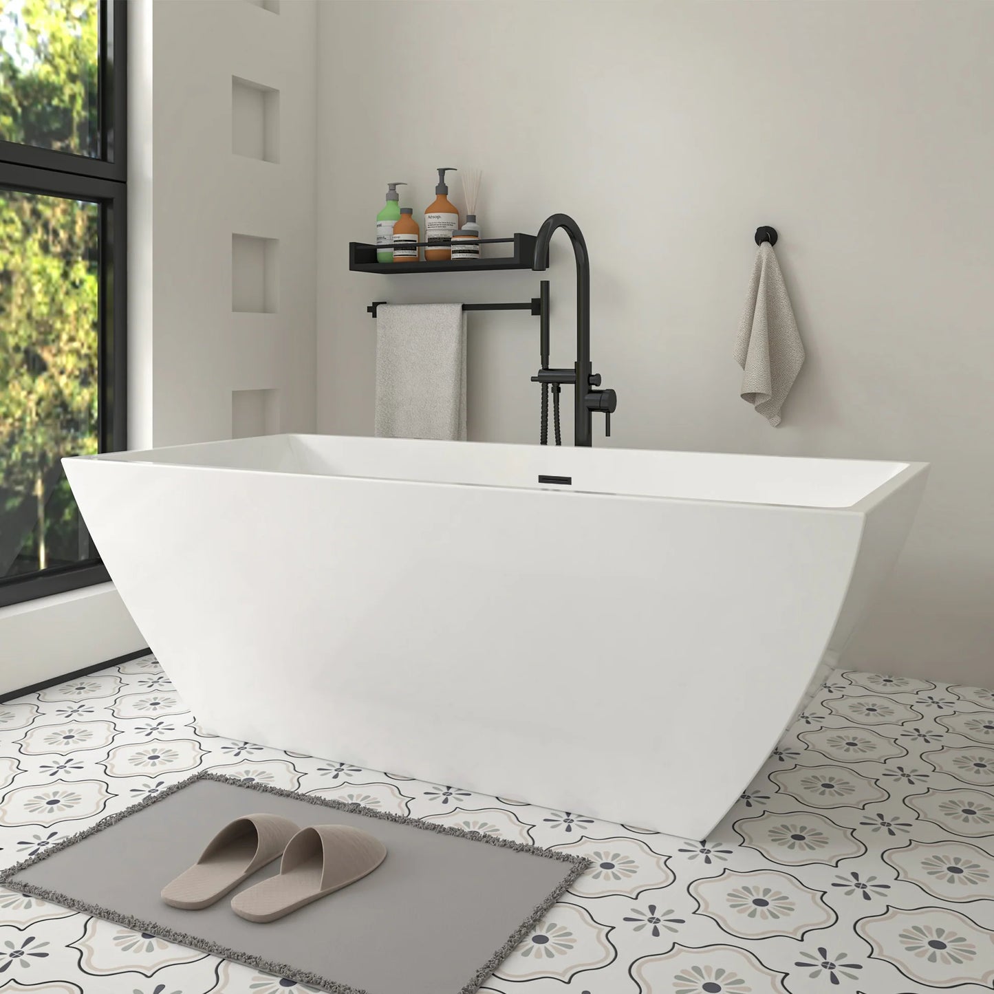 Flatbottom Freestanding Soaking Bathtub
