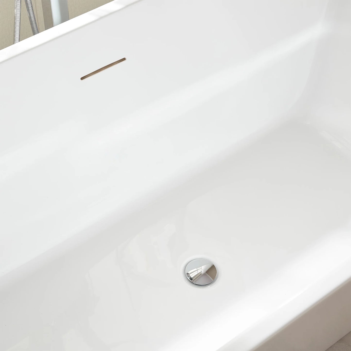 Flatbottom Freestanding Soaking Bathtub by Vanity Art