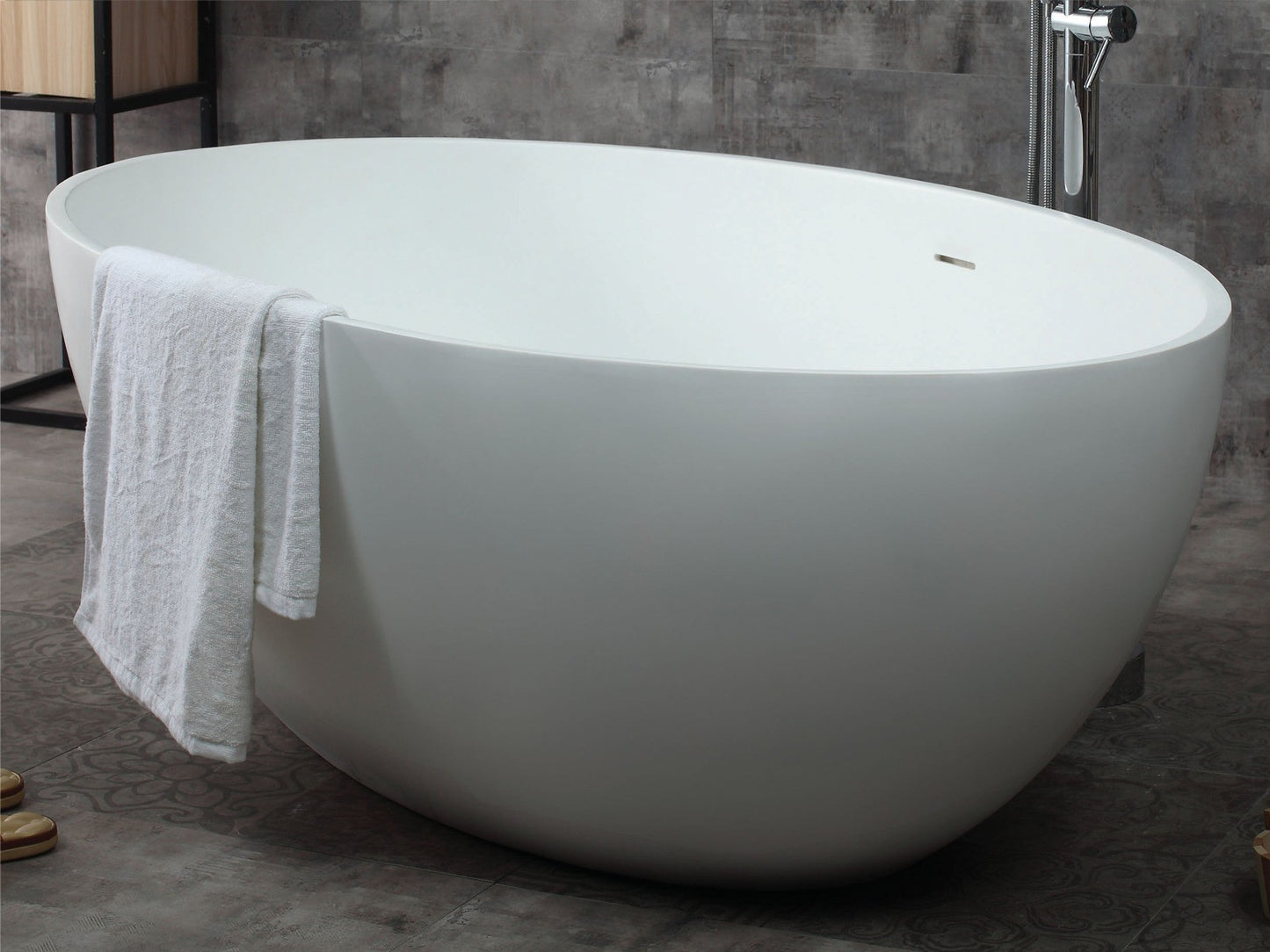 Oval Solid Surface Smooth Resin Soaking Bathtub by Alfi