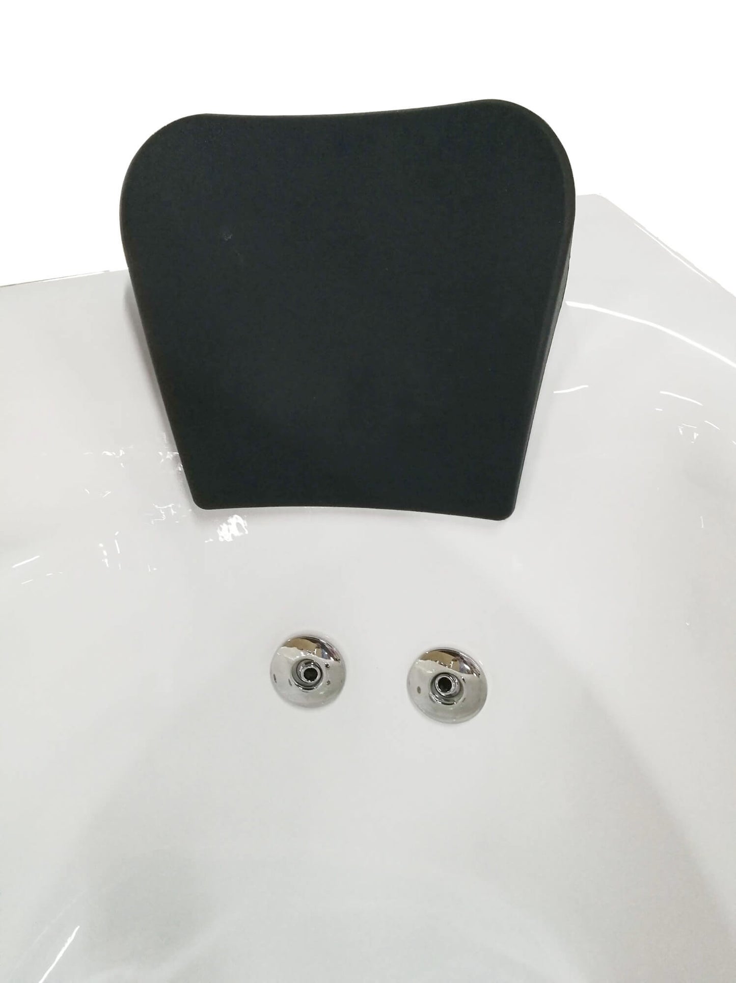 Single Person Corner Whirlpool Bathtub by Eago